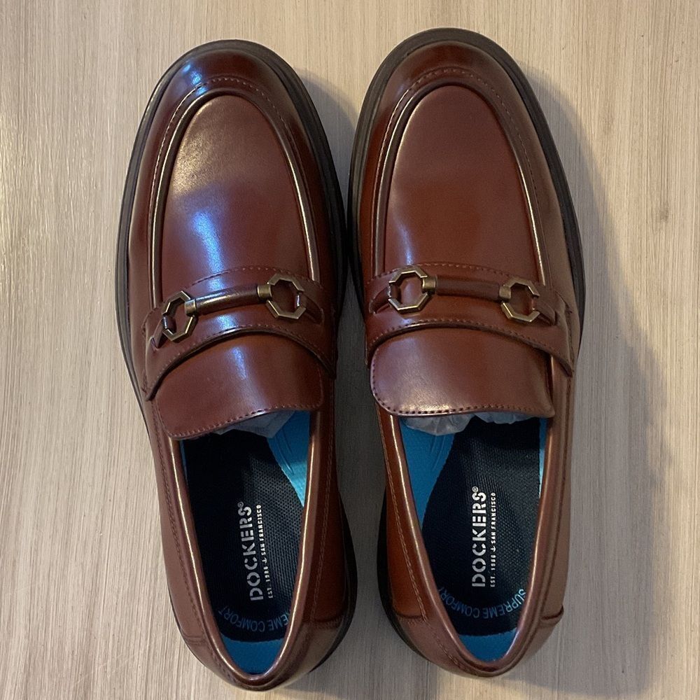 Dockers Men's Chestnut Leather Slip-Ons